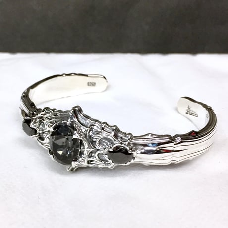 【即納可能！】ブラックナイトバングル　～Black knight bangle～［Artemis Classic］