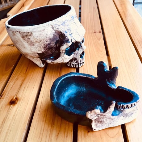 【SOLD OUT!】下顎付きドクロ　(カップと小皿）[大友窯SKULL]