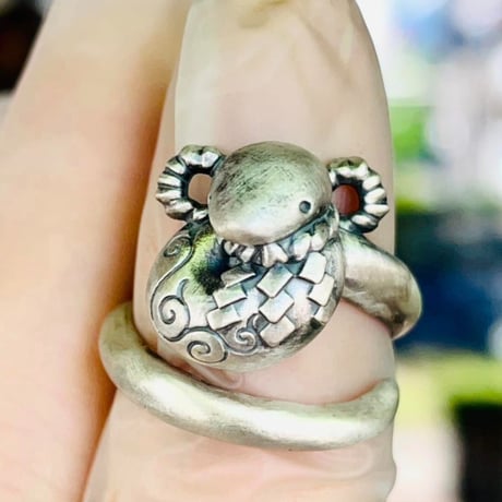 ✨白蛇天珠　ブレスレット✨ ペルー産アマゾナイト天珠 ブレスレット 白蛇 虎牙