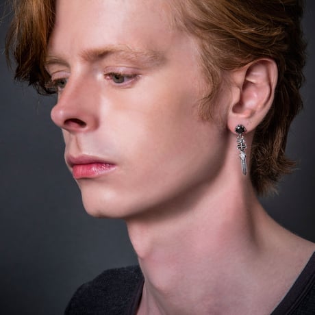 【即納可能！】クロスソードピアス　～Cross sword earrings～［Artemis Classic］