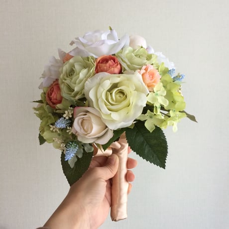 バラのラウンドブーケ＆ブートニア＆花冠セット