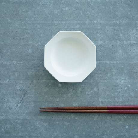 藤田千絵子 / 豆皿 Φ10cm（うつぎ・brown）Φ10cm
