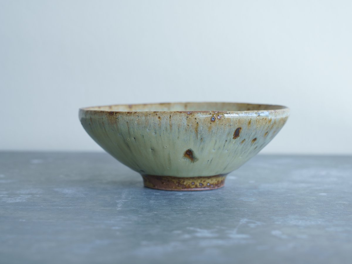 柏井 羊 / 楕円鉢【藁灰釉】 | Gallery KIANU