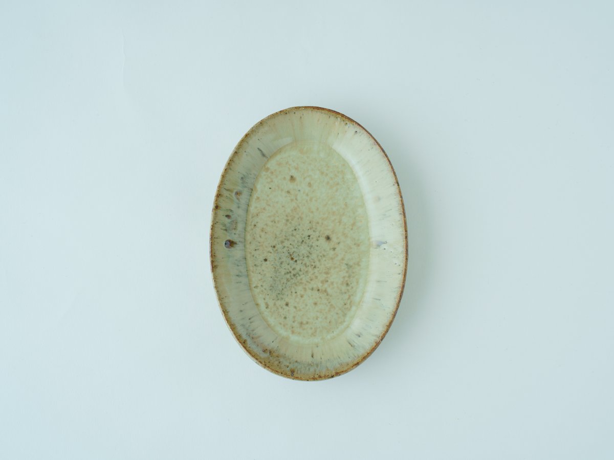 柏井 羊 / オーバル皿【藁灰釉】S | Gallery KIANU