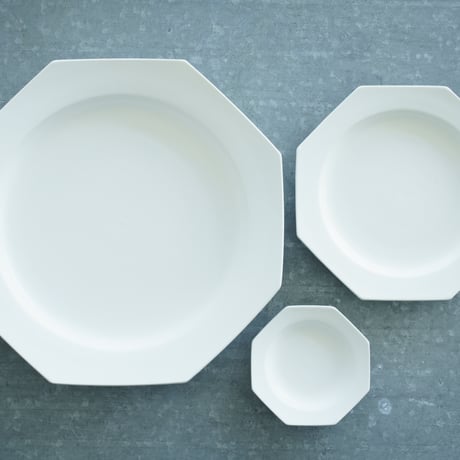 藤田千絵子 / 豆皿 Φ10cm（うつぎ・brown）Φ10cm