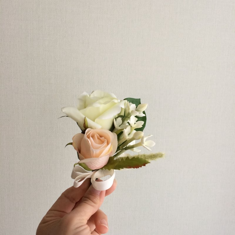 バラのラウンドブーケ&ブートニア&花冠セット | Gallery KIANU バラのラウンドブーケ&ブートニア&花冠セット | Gallery KIANU