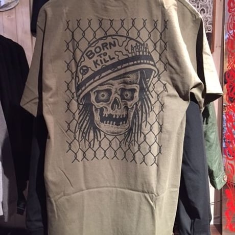 SKETCHY TANK KILL Tシャツ