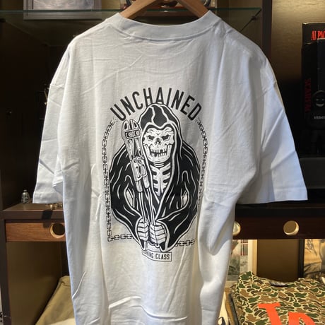 LURKINGCLASS UNCHAINED Tシャツ