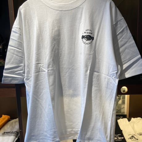 LURKINGCLASS DOWN WITH MY DEMONS Tシャツ