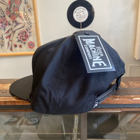LOSER MACHINE COMPANY EAGLEスナップバックCAP