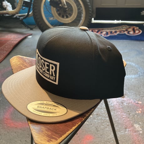 LOSER MACHINE BOX スナップバックCAP
