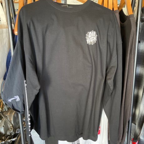 LURKING CLASS DHBIGSILHOUETTE L/S Tシャツ