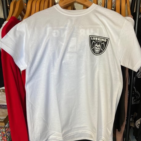 LURKING CLASS SHIELD Tシャツ