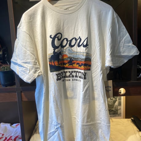 BRIXTON COORS SUNSET Tシャツ