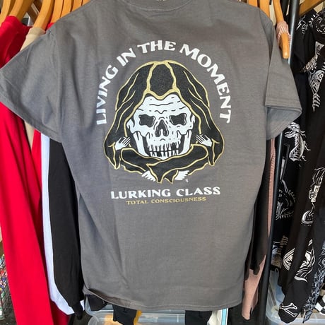 LURKING CLASS INTHEMOMENT Tシャツ