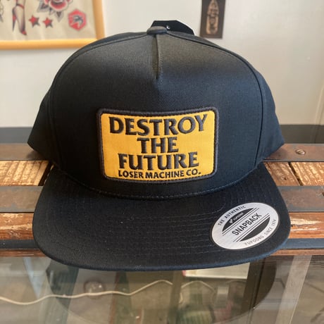 LOSER MACHINE COMPANY DESTROYスナップバックCAP