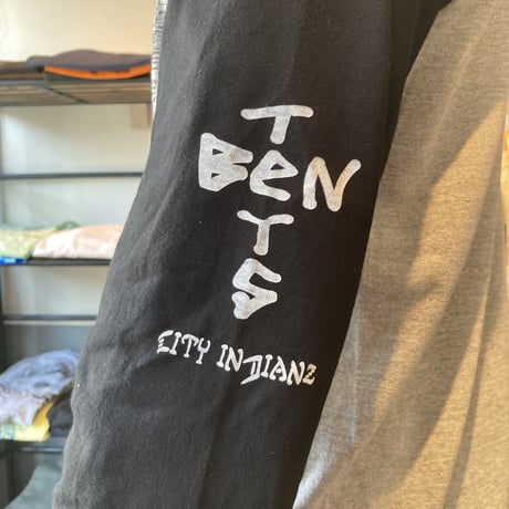 BENTY’S x CITY INDIANZ 狂った愛に、ラグランシャツ