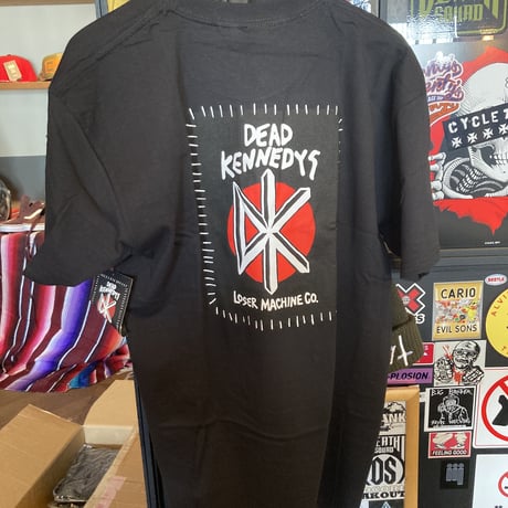 LOSER MACHINE COMPANY x DEADKENNEDYS DK PUNK PATCH Tシャツ
