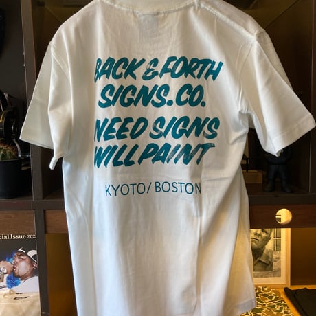 BACK AND FORTH SIGN NEED SIGNS WネームTシャツ