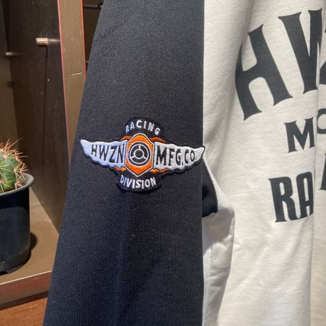 HWZN.MFG.CO スエットシャツ