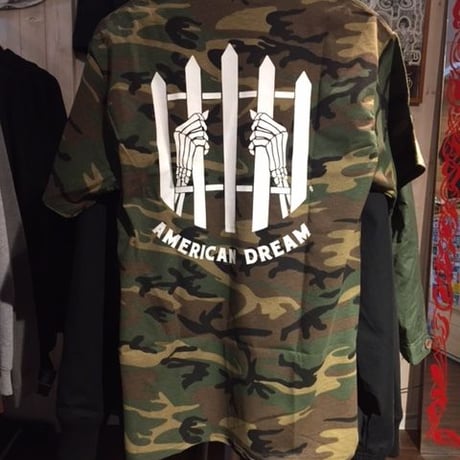 SKETCHY TANK DREAM Tシャツ