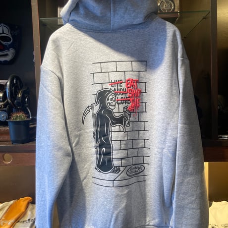 LURKINGCLASS EAT SHIT DIE パーカー