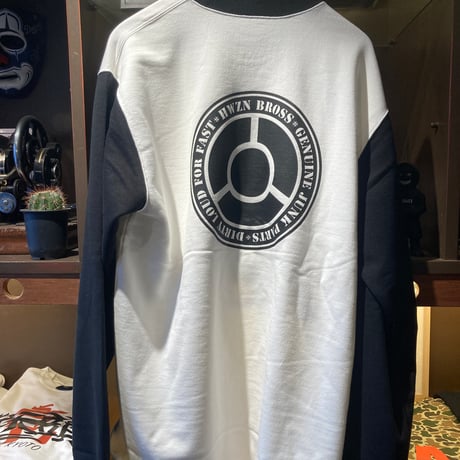 HWZN.MFG.CO スエットシャツ