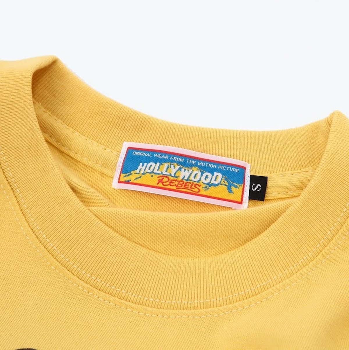 レッド・アップル」ニュー・ビバリー・シネマ限定Tシャツ（未使用）