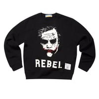 REBEL トレーナー