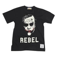 REBEL Tシャツ