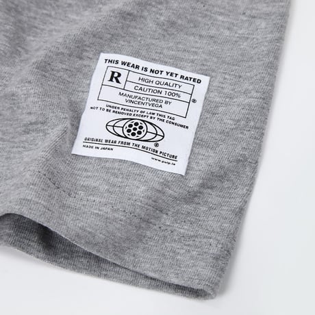 Alone in the Park Tシャツ