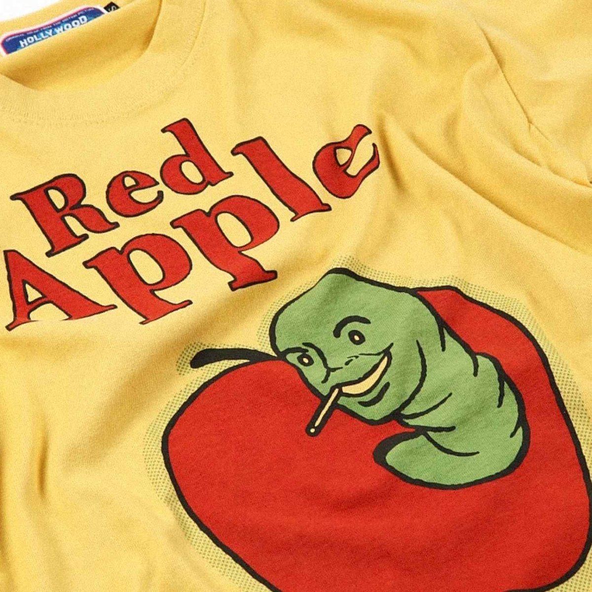 「レッド・アップル」限定Tシャツ・ピンバッジ レッドアップル Tシャツ（WW2版） | ビンセントベガ / 通販