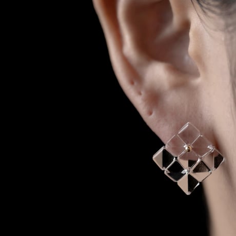 blur - #8 - earrings