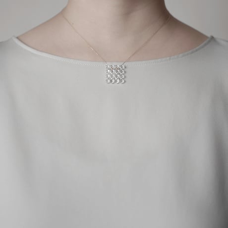 blur - SQUARE - necklace