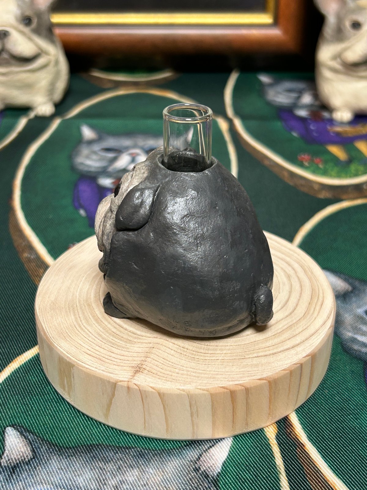 一輪挿し/パグ2 | LOVE CREW