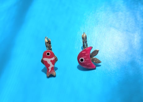 🇫🇷【TARATATA】GOLDFISH/ピアス(フレンチフックタイプ)