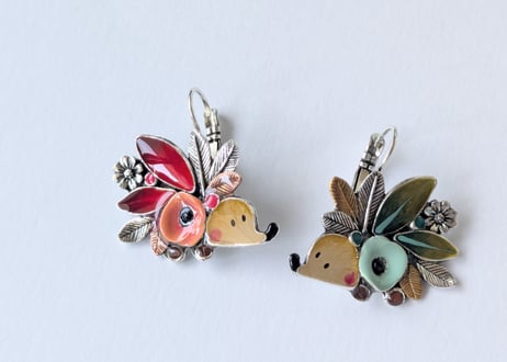 🇫🇷【TARATATA】HEDGEHOGS/ピアス(フレンチフックタイプ)