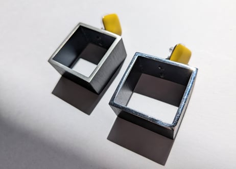🇬🇷【Christina】3D SQUARE /ピアス