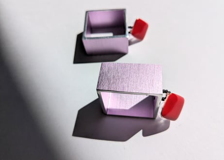 🇬🇷【Christina】3D SQUARE /ピアス