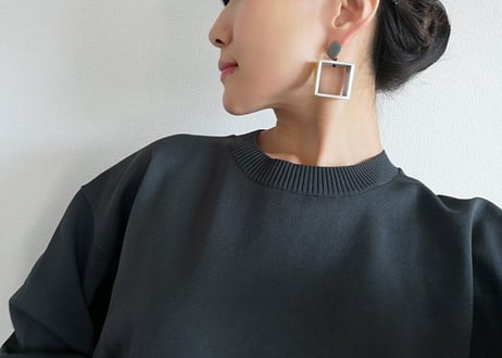 🇬🇷【Christina】3D SQUARE /ピアス