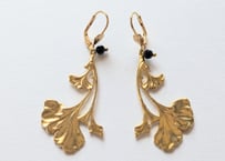 🇫🇷【LOTTA DJOSSOU】GINKGO LEAVES 1stone/ピアス