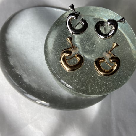 Mimi–earring
