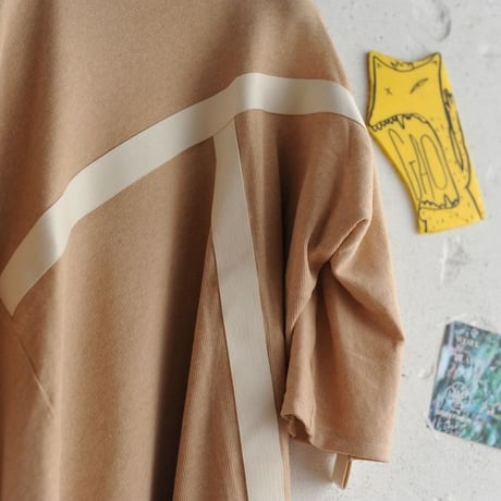 ★ House of the very island's / DECONSTRUCTED T-SHIRT WITH DOLMAN SLEEVES ★