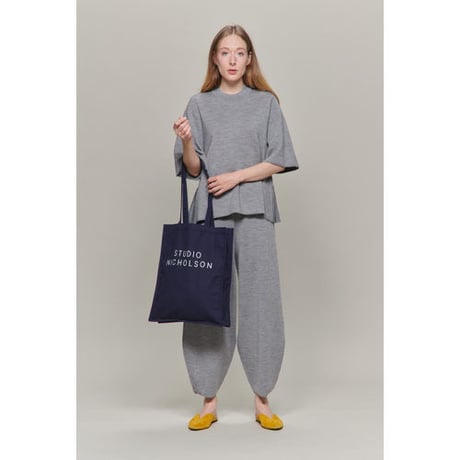 ☆  SS21 / STUDIO NICHOLSON  /  COTTON CANVAS THE SMALL TOTE (DARK NAVY) ☆