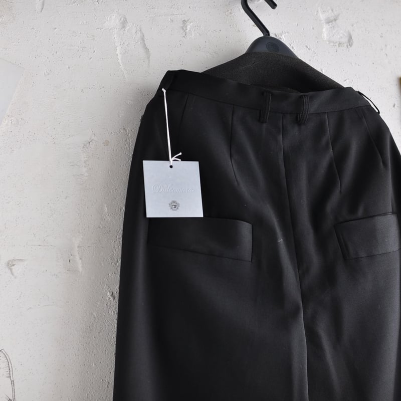 ☆ 20SS / DULCAMARA - よそいきオーバータックパンツ (BLACK) ☆ |