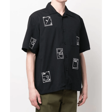 ★ SS22 NEW ! / HENRIK VIBSKOV - The Artist Shirt ★