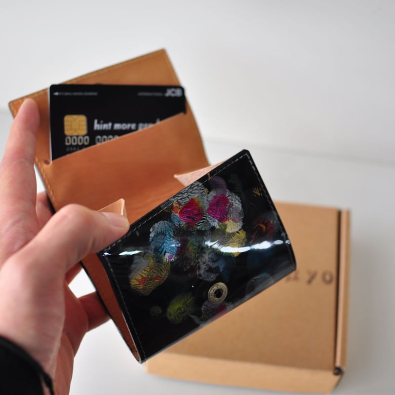 ☆ MACROMAURO (マクロマウロ) / paint coin case (BLK MU