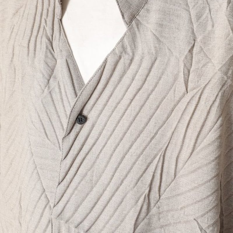 ☆ 20SS / tac:tac (タクタク) / Leaf pleats haoli co