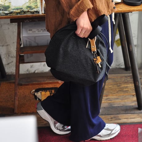 ★  TEAM HINT別注 NL (ニール) /   SPIDELON®️ HELMET BAG (BLACK) ★