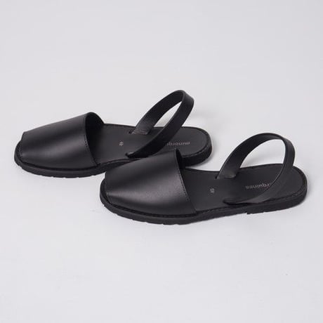 ★ " minorquines (ミノキネス) " AVARCA サンダル (BLACK) ★